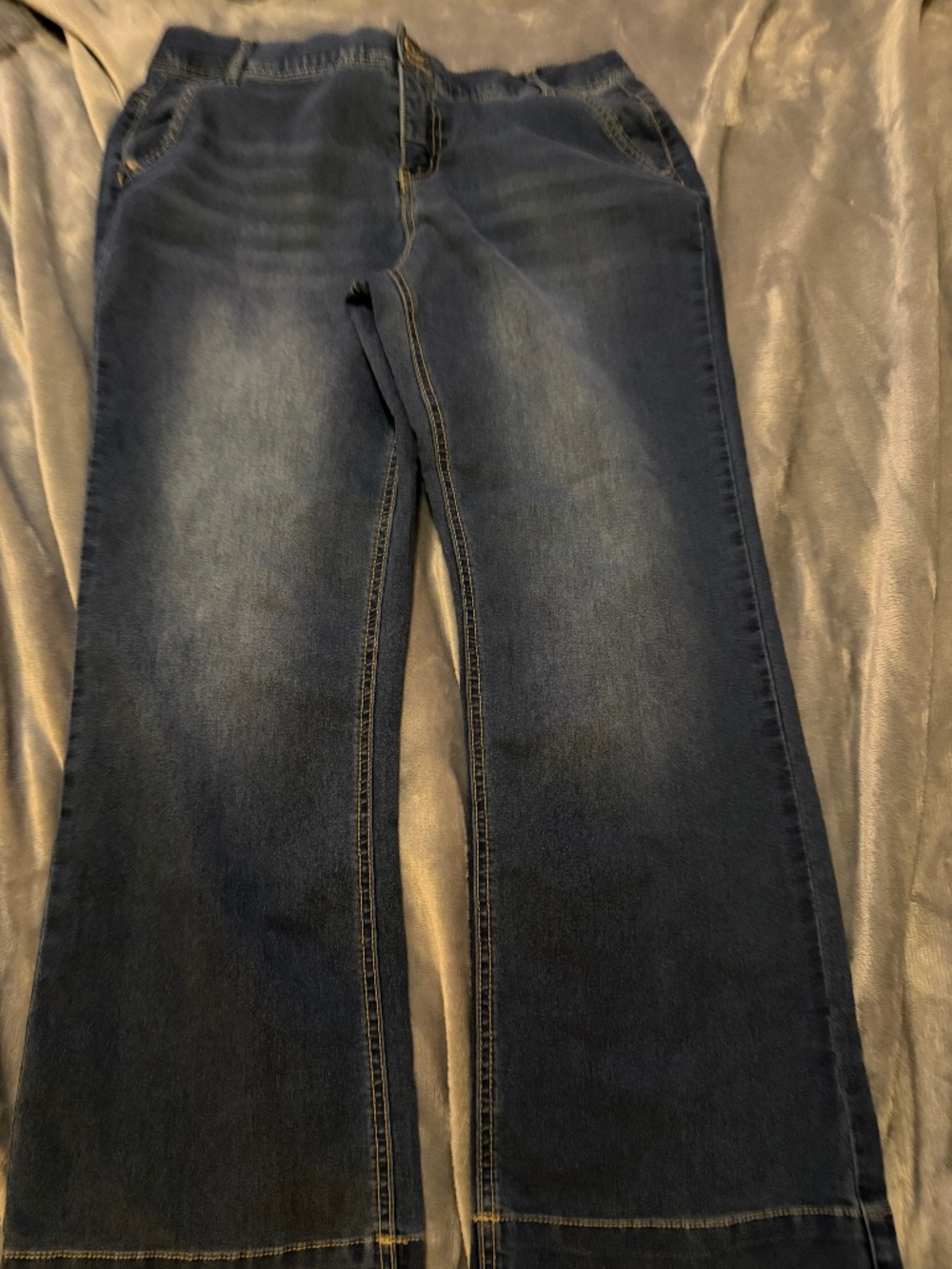 C Est 1946 Curvy Women's 8P Wide Leg Stretch Jeans Dark Wash